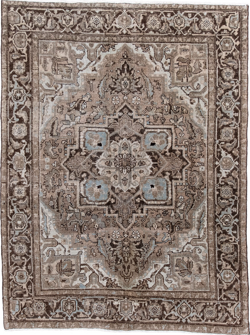 Antique Heriz Area Rug (4' x 6')